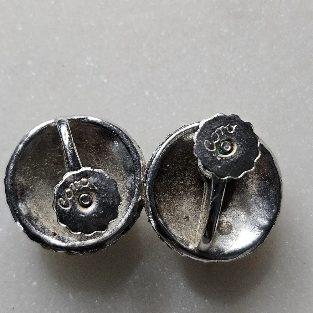 vintage Coro clear rhinestone silver‎ tone round screw back earrings